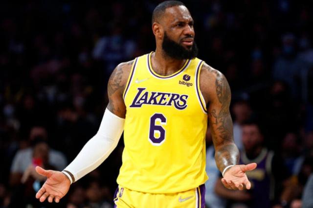 B体育官方网站-TA：湖管已对阵容失去信心 目标在休赛期扭转乾坤