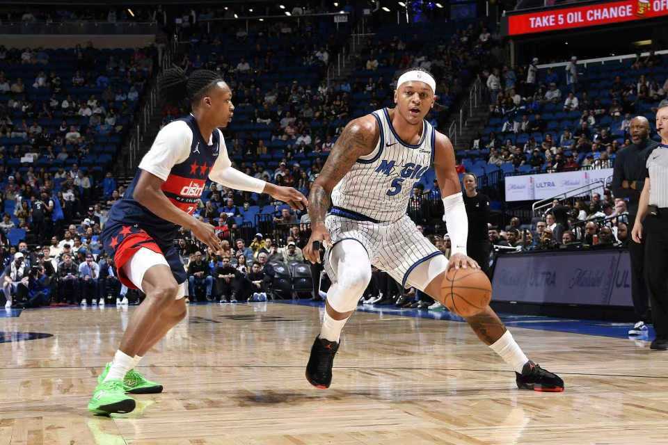 b体育官网入口-班凯罗37+5+6追平赛季新高!魔术大胜送奇才6连败 贝恩25分